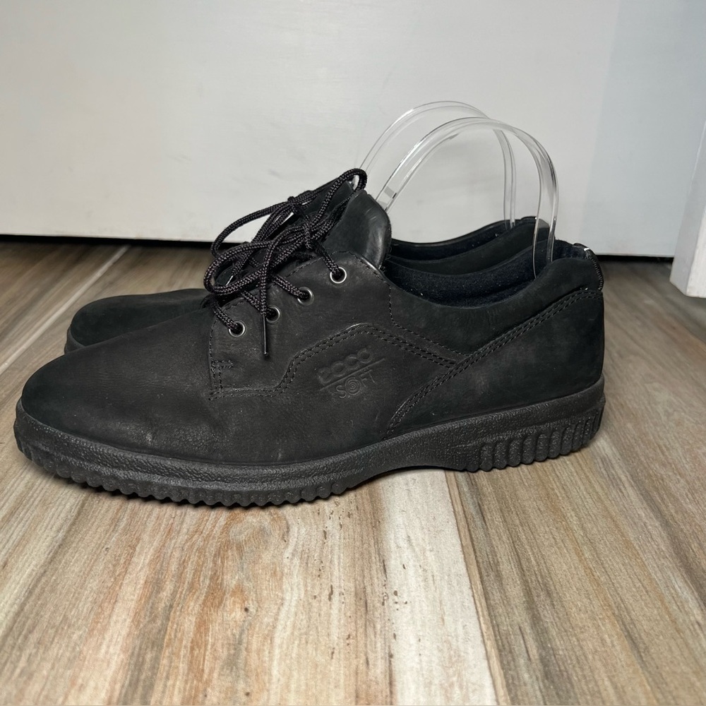 ECCO Soft Black Lace Up Sneakers / Shoes